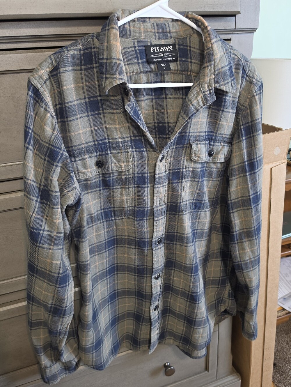 Filson Men's Blue and Gray Plaid Button-Up Shirt